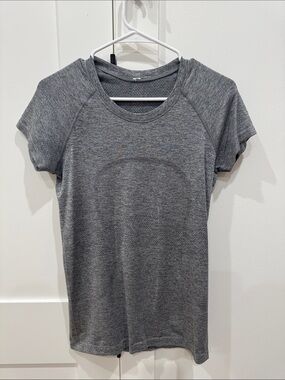 lululemon athletica Swiftly Tech Gray